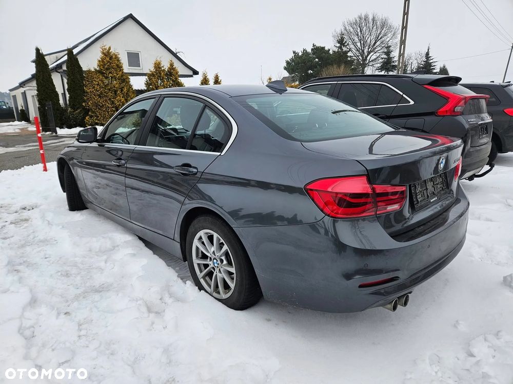 BMW Seria 3 320d Edition Luxury Line Purity - 4