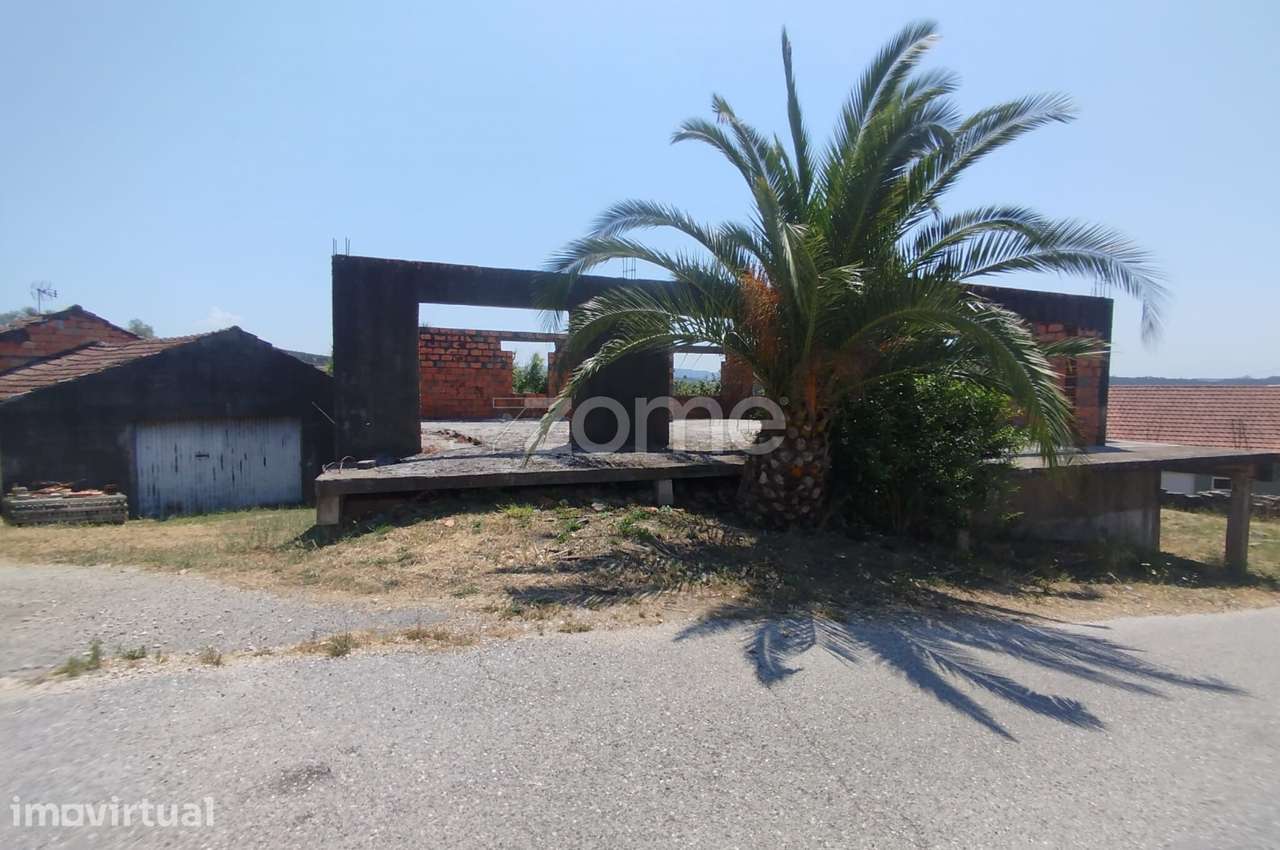 Moradia em Construção com Projeto Aprovado – T2+1 Soure - Grande imagem: 3/60