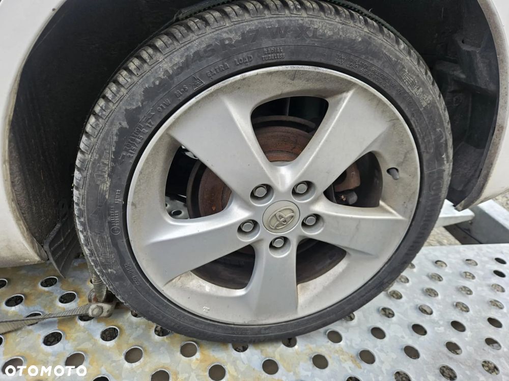 Toyota Auris - 14