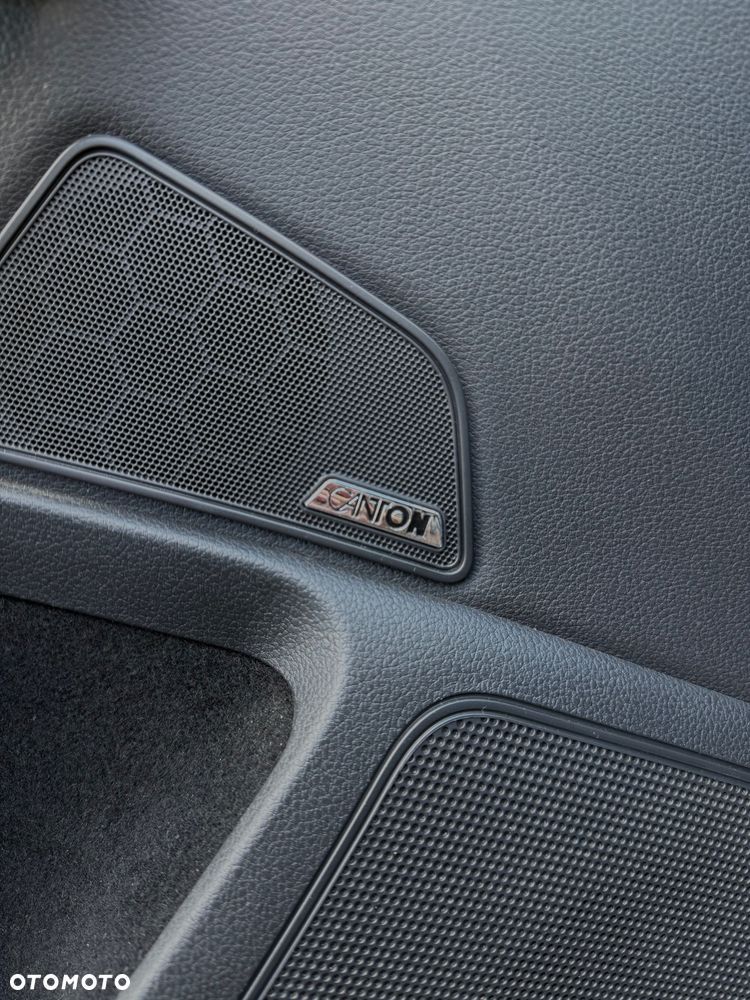 Skoda Superb 2.0 TDI DSG SportLine - 23