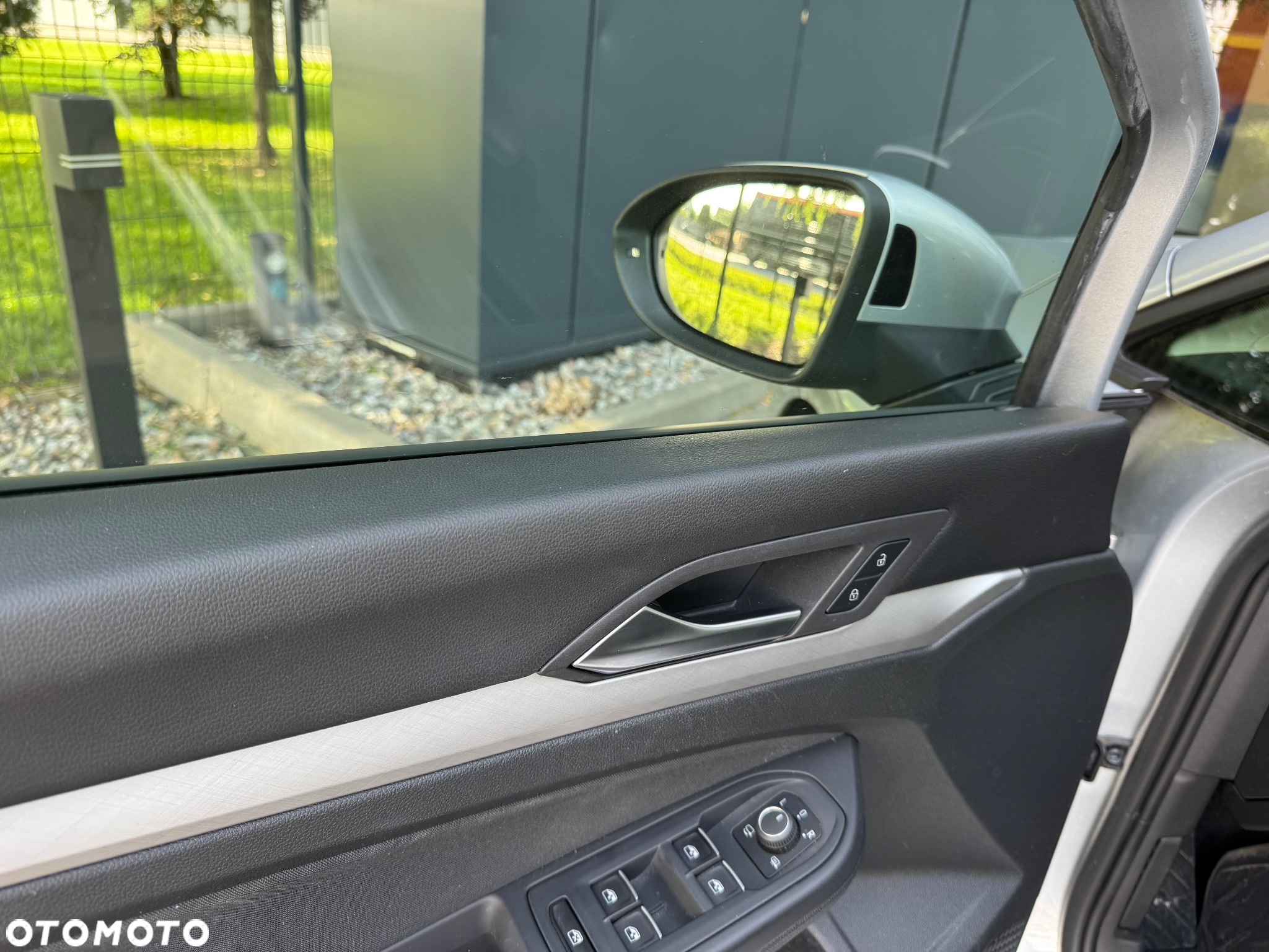 Volkswagen Golf VIII 2.0 TDI Life - 30