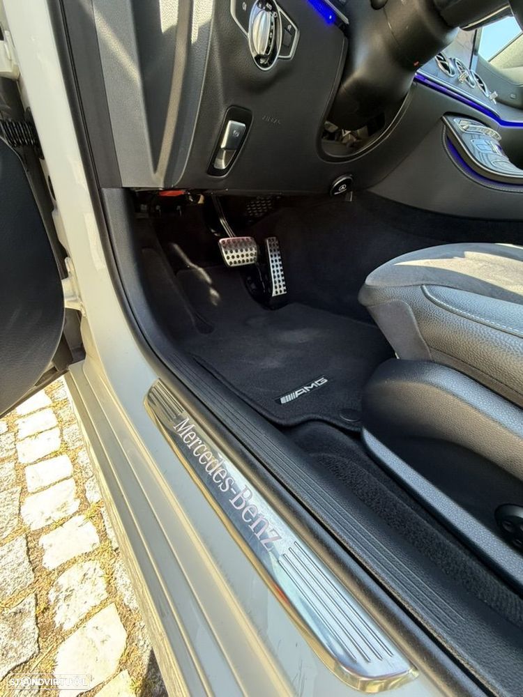 Mercedes-Benz E 300 de 9G-TRONIC AMG Line - 27