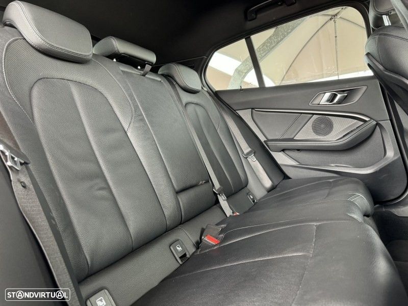 BMW 120 d Pack Desportivo M - 30