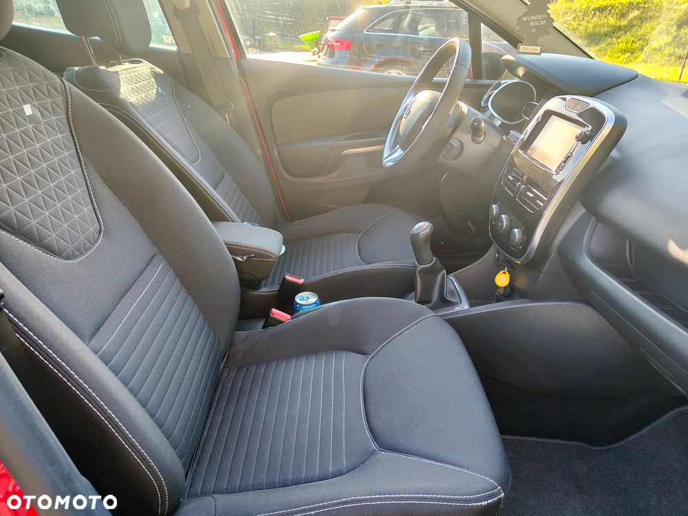 Renault Clio 0.9 Energy TCe Limited EU6 - 12