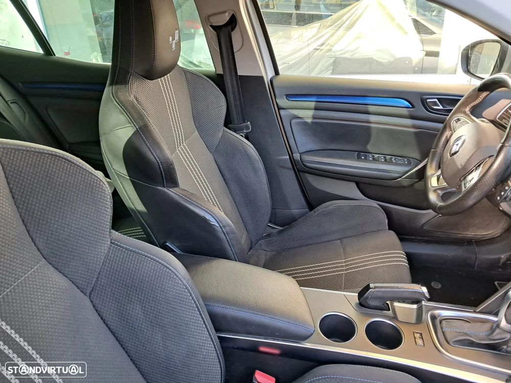 Renault Mégane 1.5 dCi GT Line EDC - 5