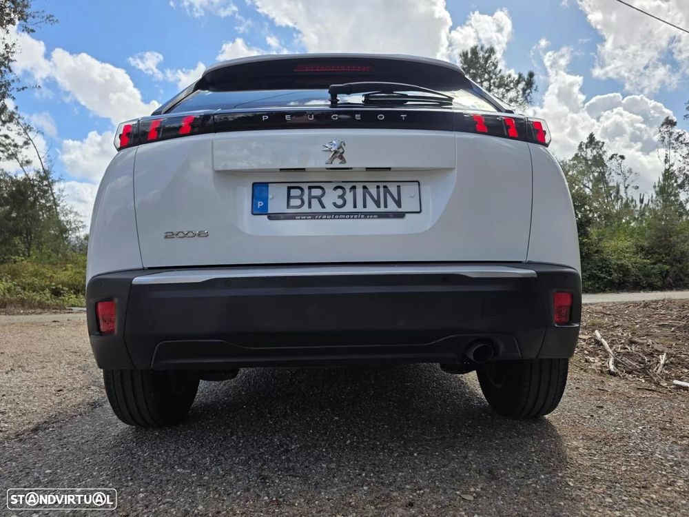 Peugeot 2008 1.2 PureTech Active - 52