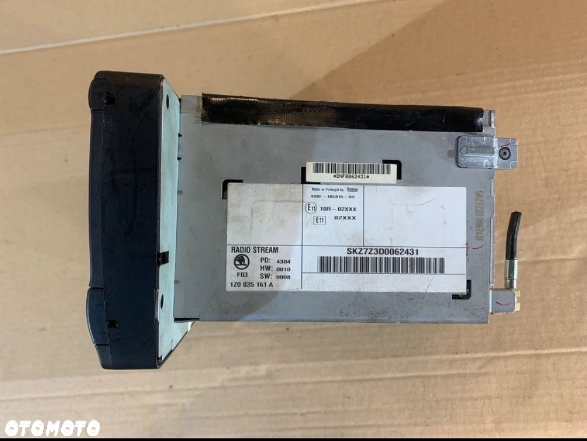 1Z0035161A radio fabryczne Skoda octavia II 2 - 2