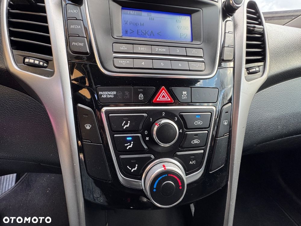 Hyundai i30 1.4 CRDi Base - 10
