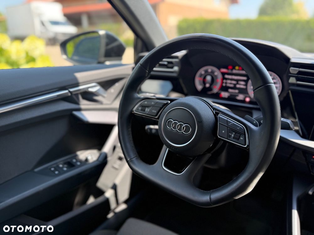 Audi A3 Sportback 35 TDI S tronic S line - 15