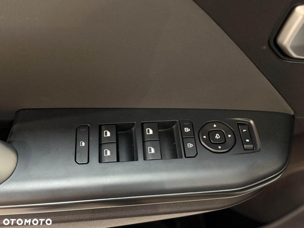 Kia K4 - 12
