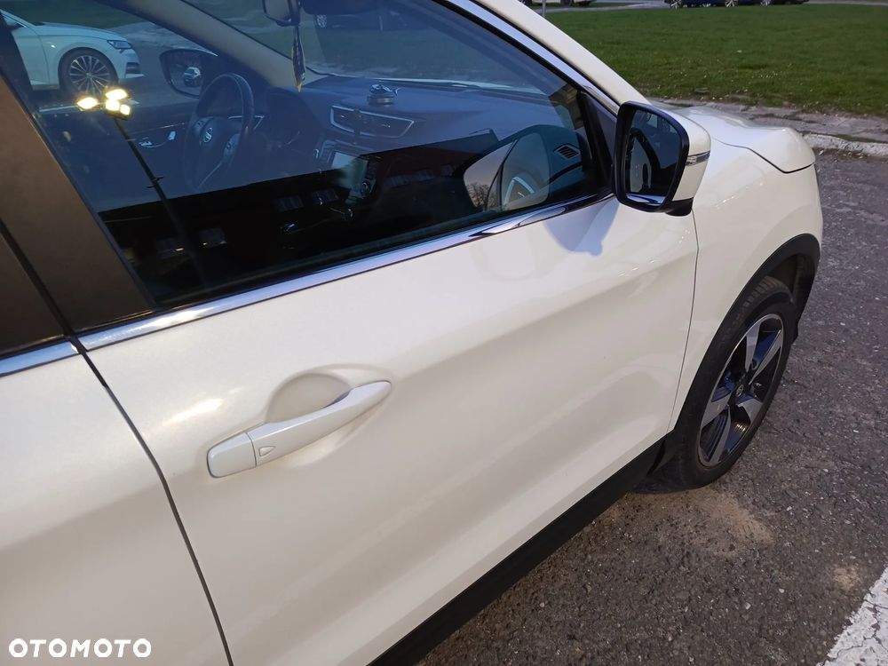 Nissan Qashqai 1.6 DCi 4x4 Tekna EU6 - 28