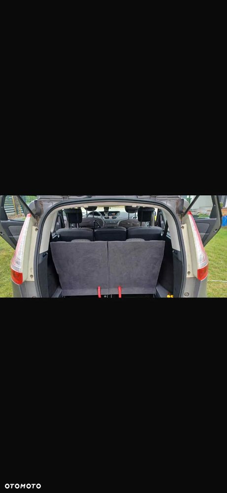 Renault Grand Scenic Gr 1.6 16V Authentique - 4