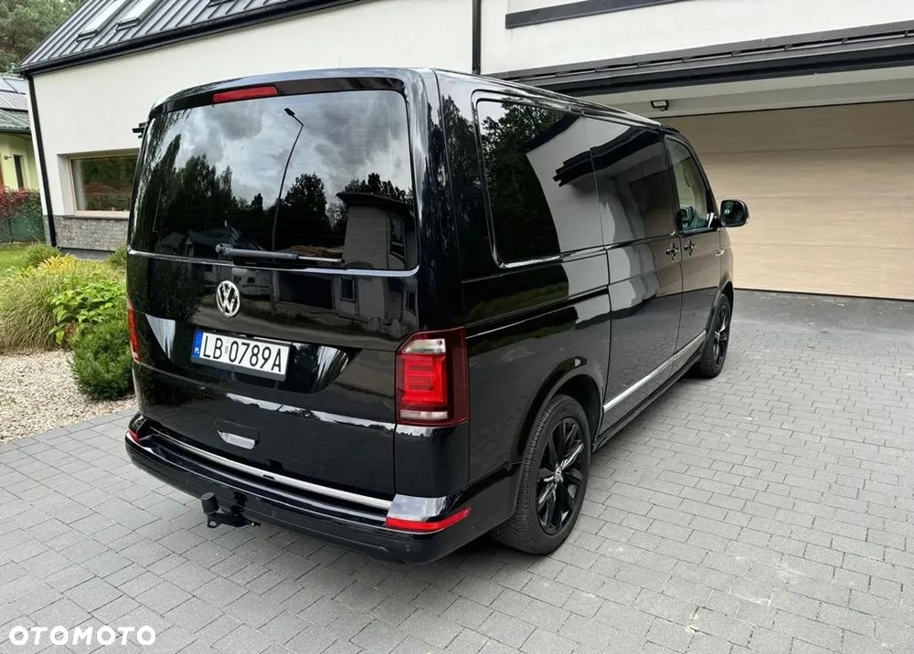 Volkswagen Multivan - 7