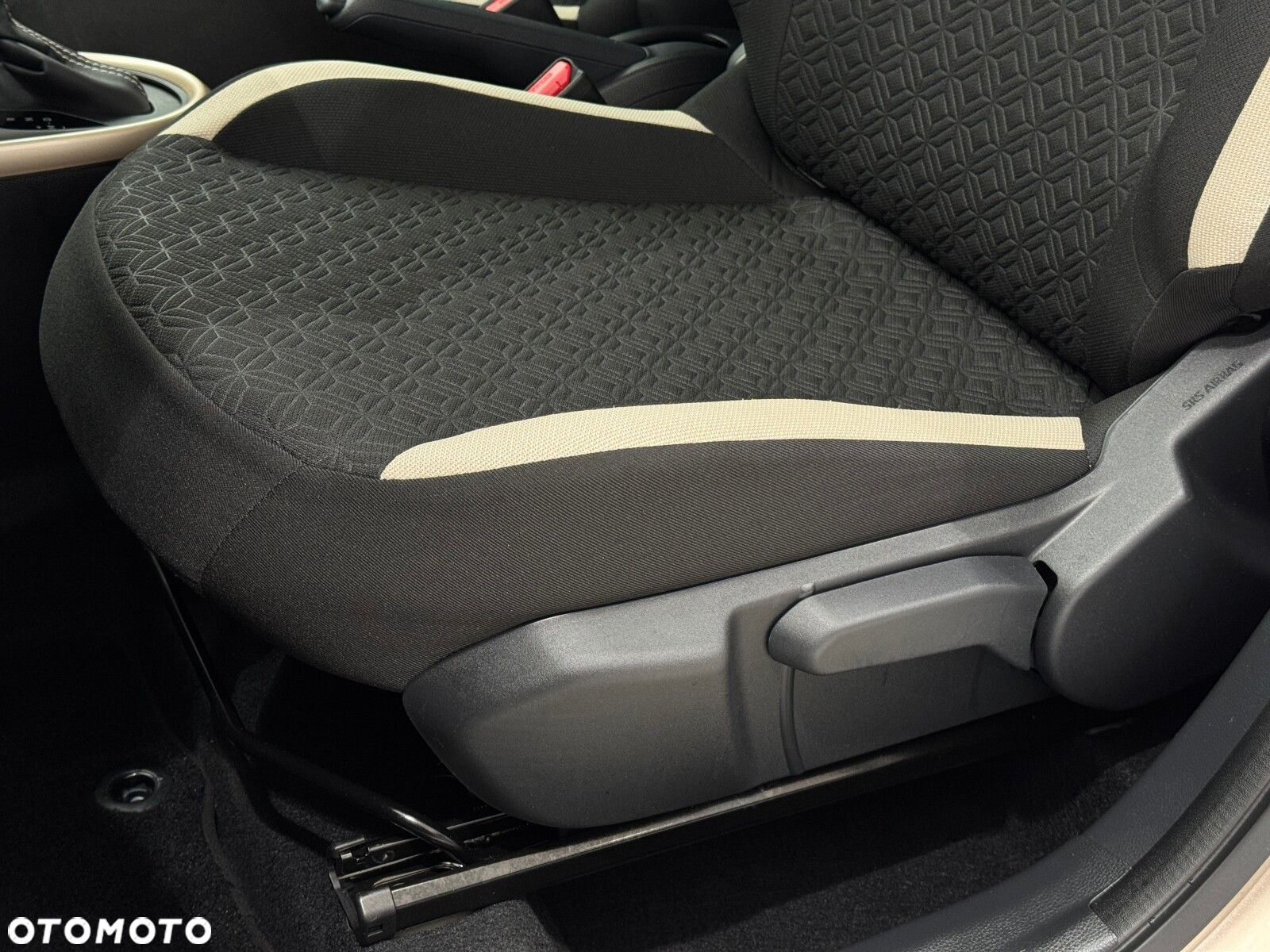 Toyota Aygo X - 11