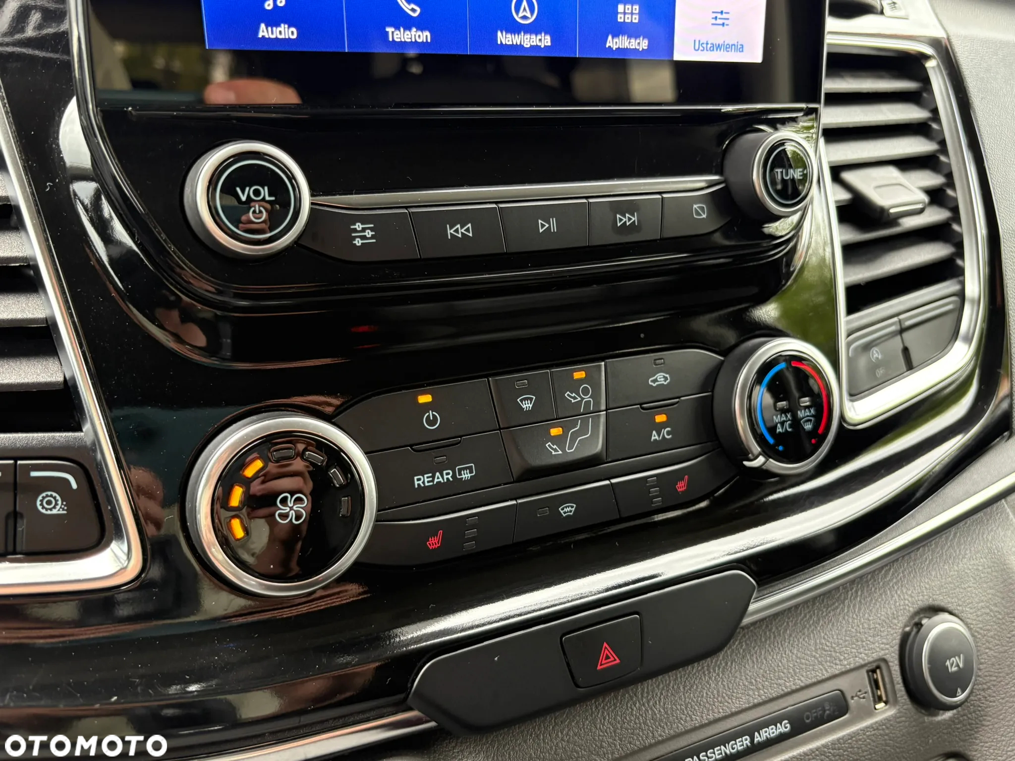 Ford Tourneo Custom 2.0 EcoBlue L2 Titanium X SelectShift - 19