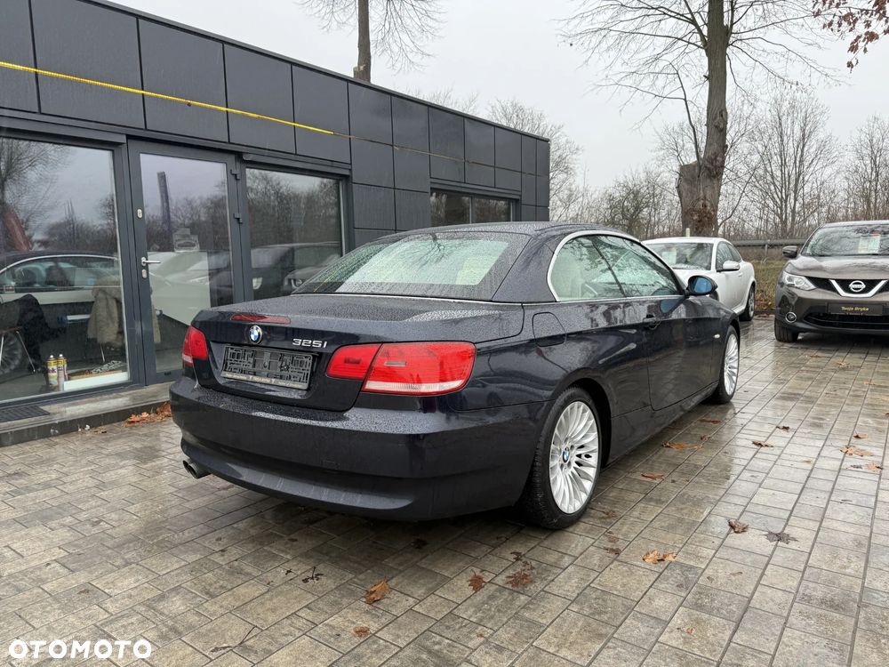 BMW Seria 3 325i Edition Exclusive - 4