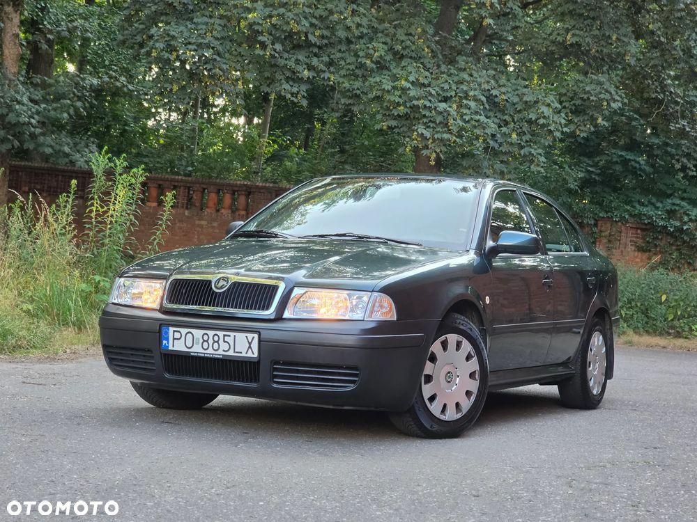 Skoda Octavia 1.6 Elegance - 18
