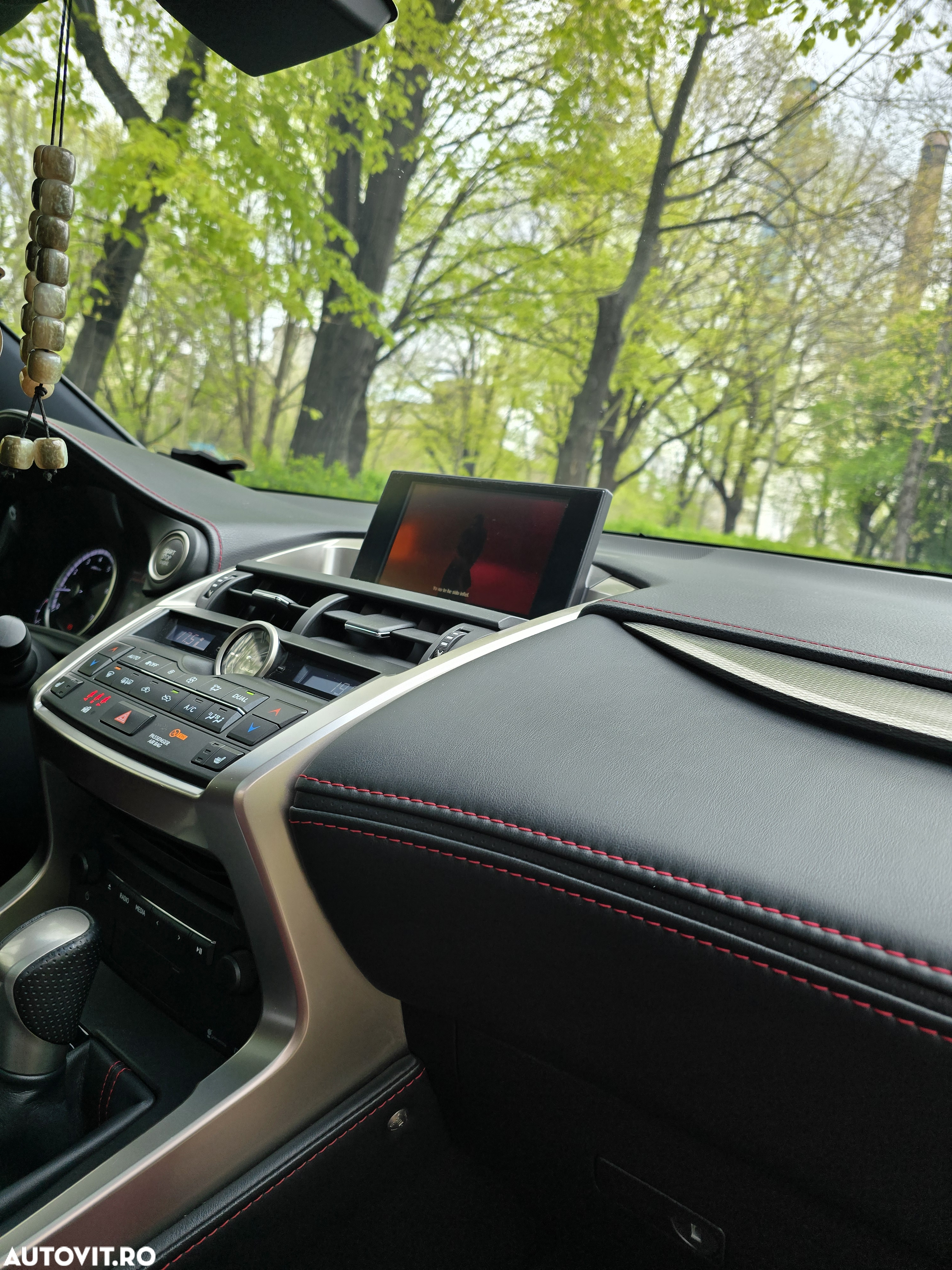 Lexus Seria NX 200t AWD F Sport Premium - 23