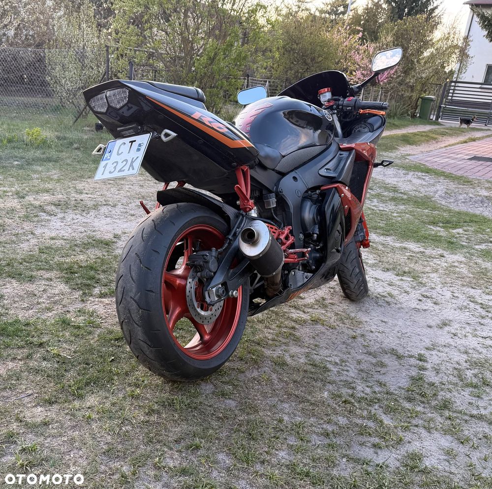 Yamaha R6 - 2