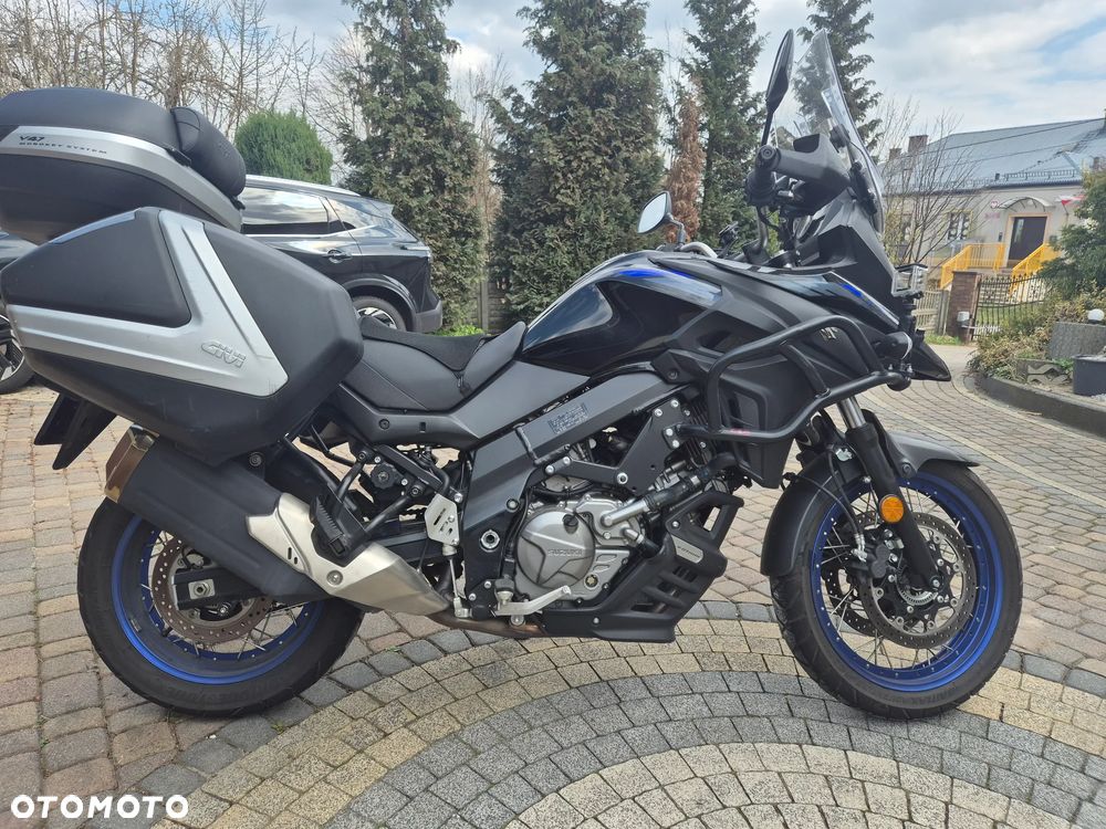 Suzuki V-STROM - 8
