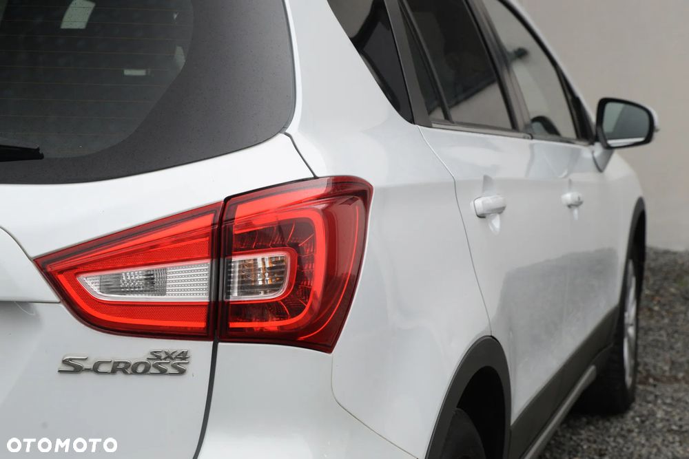 Suzuki SX4 S-Cross 1.0 T Comfort - 17