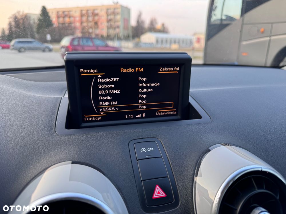 Audi A1 3-drzwiowe 1.4 TFSI S tronic S line Sportpaket - 27