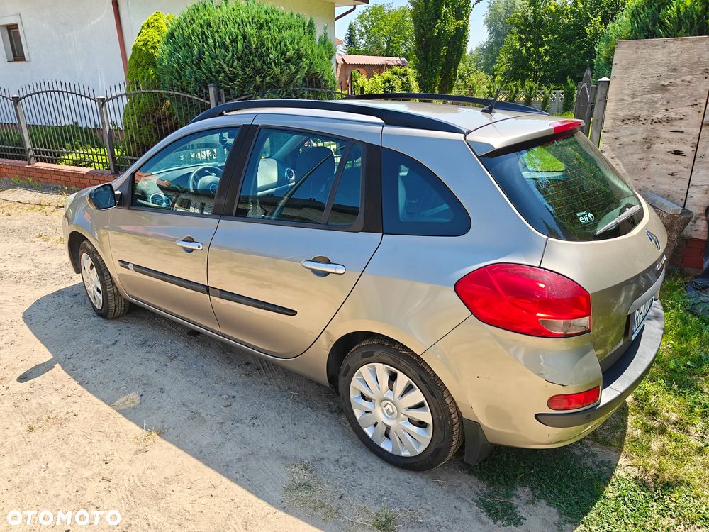 Renault Clio 1.2 16V Alize - 5