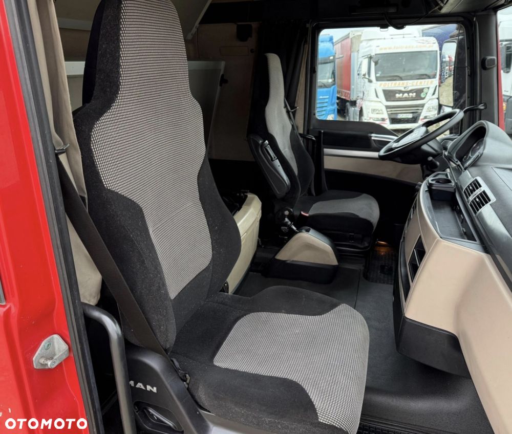 MAN TGX 18.470 KM / POLSKI SALON /  597 TYS. KM ORYGINALNY PRZEBIEG / VIN "LP" 2020 / LODÓWKA / 2 ZBIORNIKI PALIWOWE 1160 L / SILNIK 470 KM !! - 31