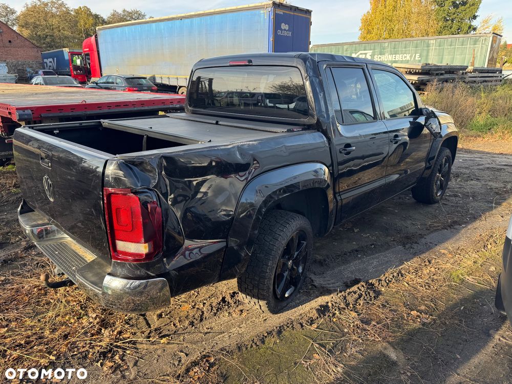 Volkswagen Amarok 3.0 V6 TDI 4Mot Highline - 6
