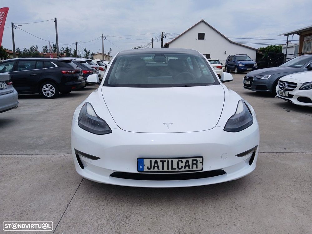Tesla Model 3 - 2