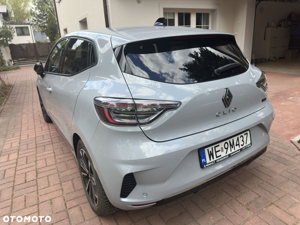 Renault Clio 1.6 E-TECH Techno - 4