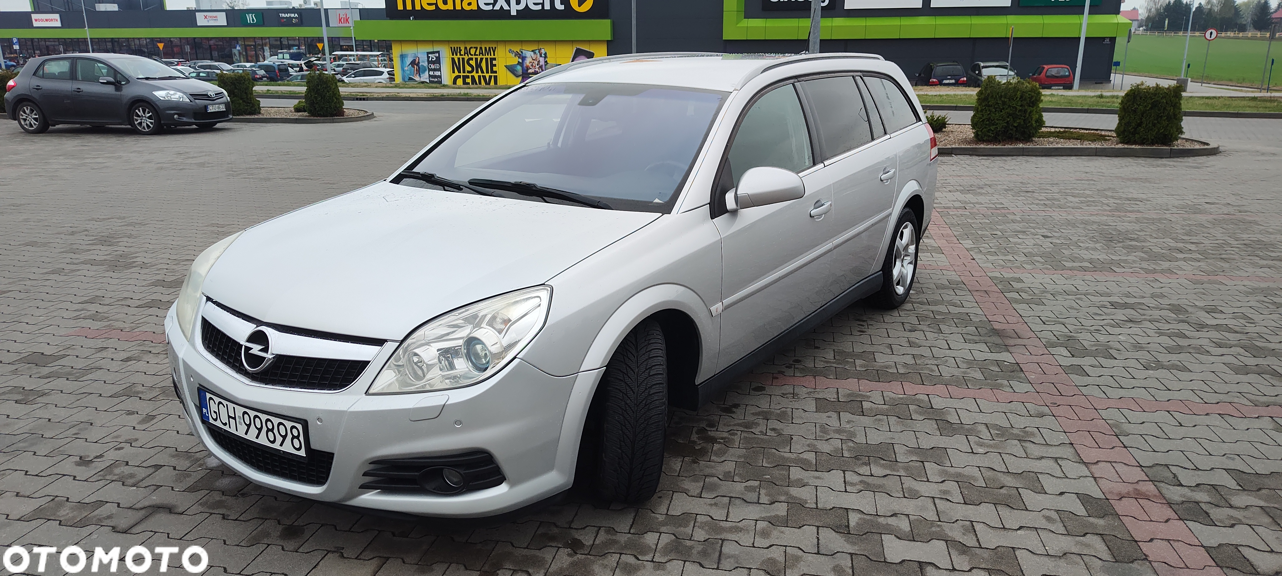 Opel Vectra 1.9 CDTI Caravan Cosmo - 2