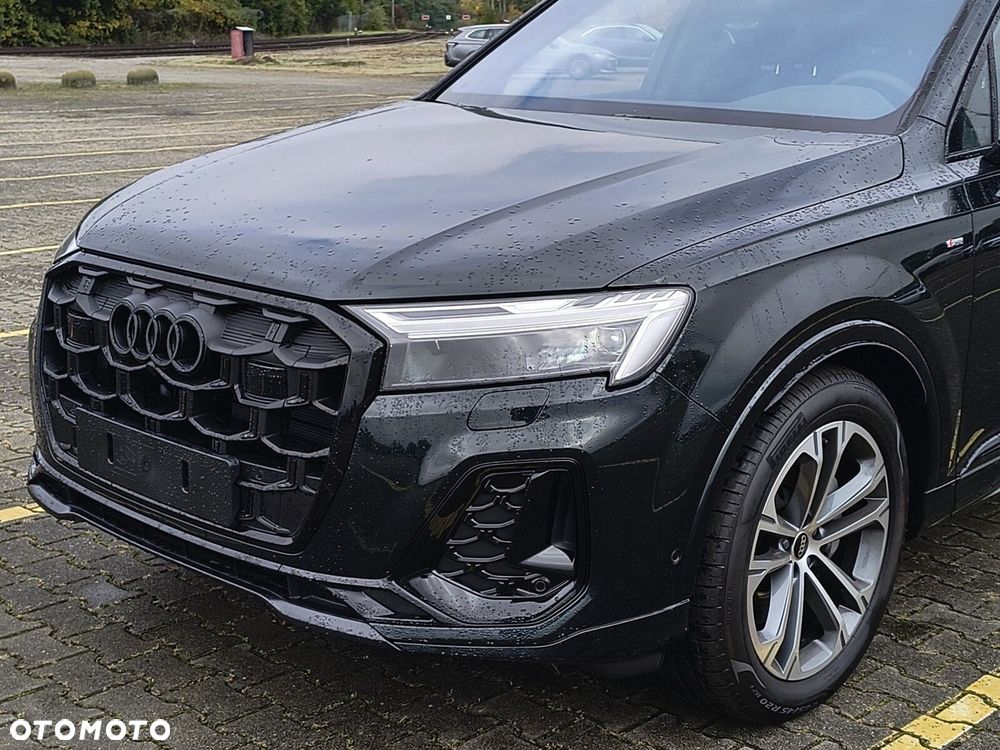 Audi Q7 - 17
