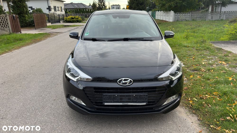 Hyundai I20 2017 photo 2