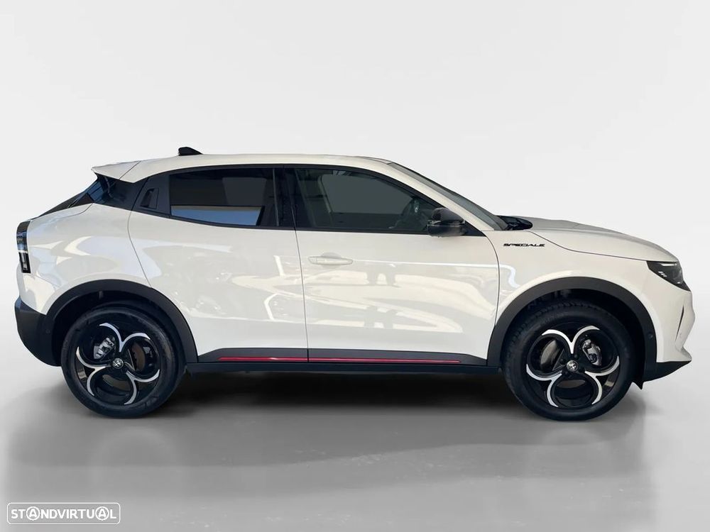 Alfa Romeo Junior 1.2 Speciale eDCT6 - 7