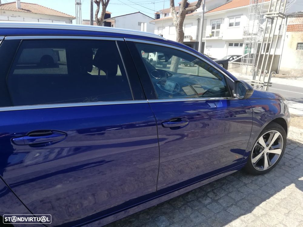 Peugeot 308 SW 1.2 PureTech GT Line EAT8 - 4