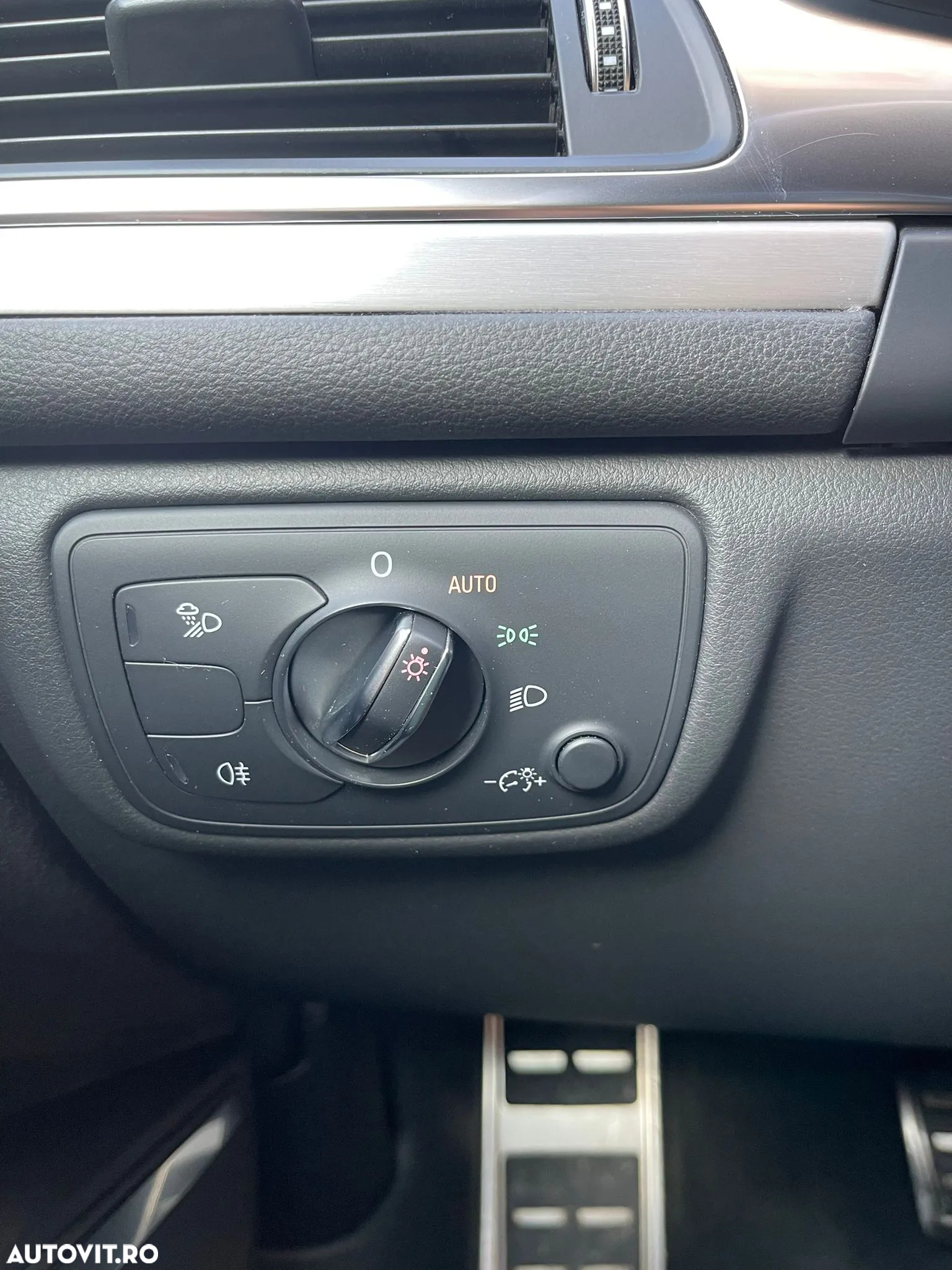 Audi A6 - 12
