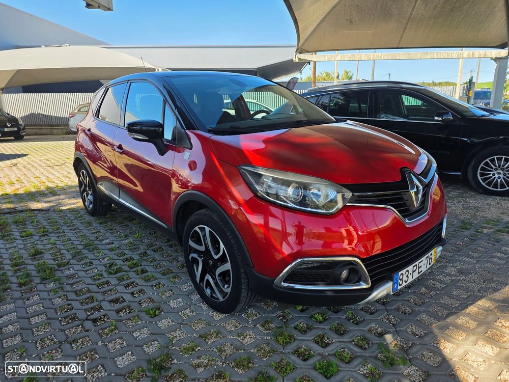 Renault Captur 1.5 dCi Helly Hansen - 4
