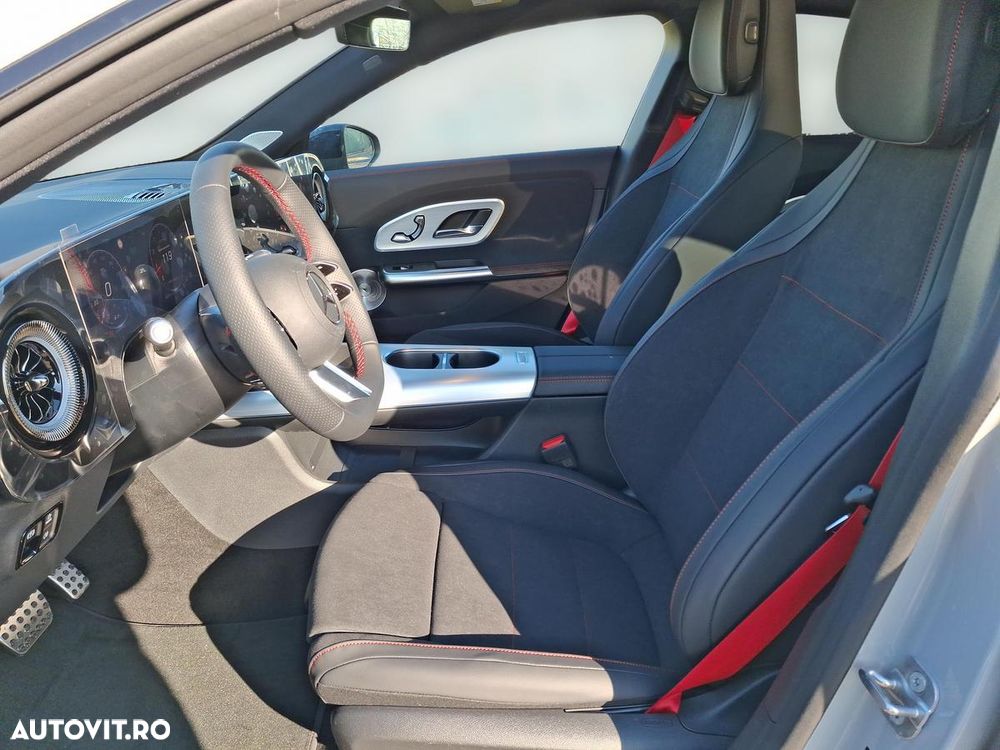 Mercedes-Benz CLA 200 - 13