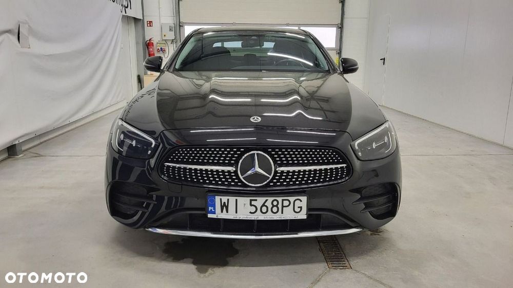Mercedes-Benz Klasa E 220 d 4-Matic AMG/Avantgarde - 2