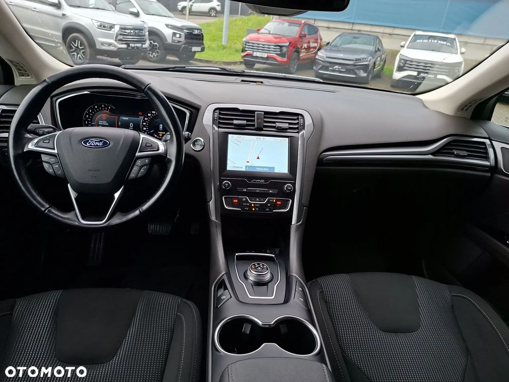 Ford Mondeo 2.0 EcoBlue Titanium - 26