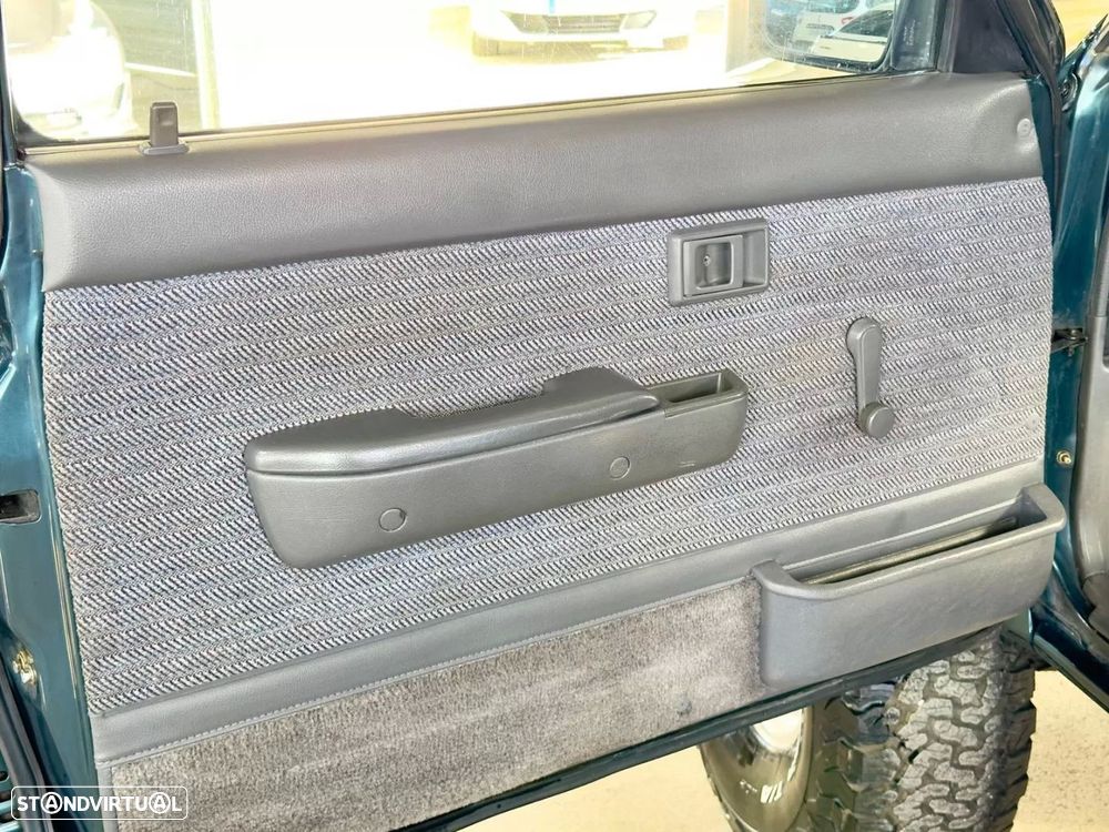 Toyota Hilux 2.4 D LN90L XCab - 11