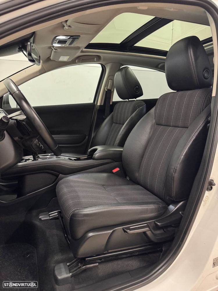 Honda HR-V 1.5 i-VTEC Executive CVT - 9