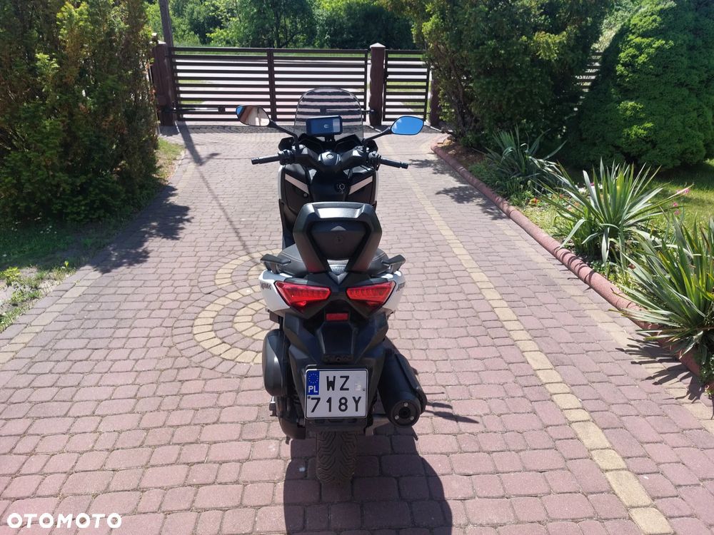 Yamaha X-max - 7