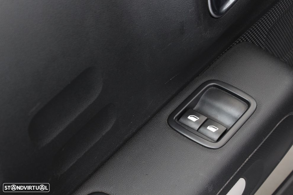 Citroën C3 1.5 BlueHDi Feel Pack - 21