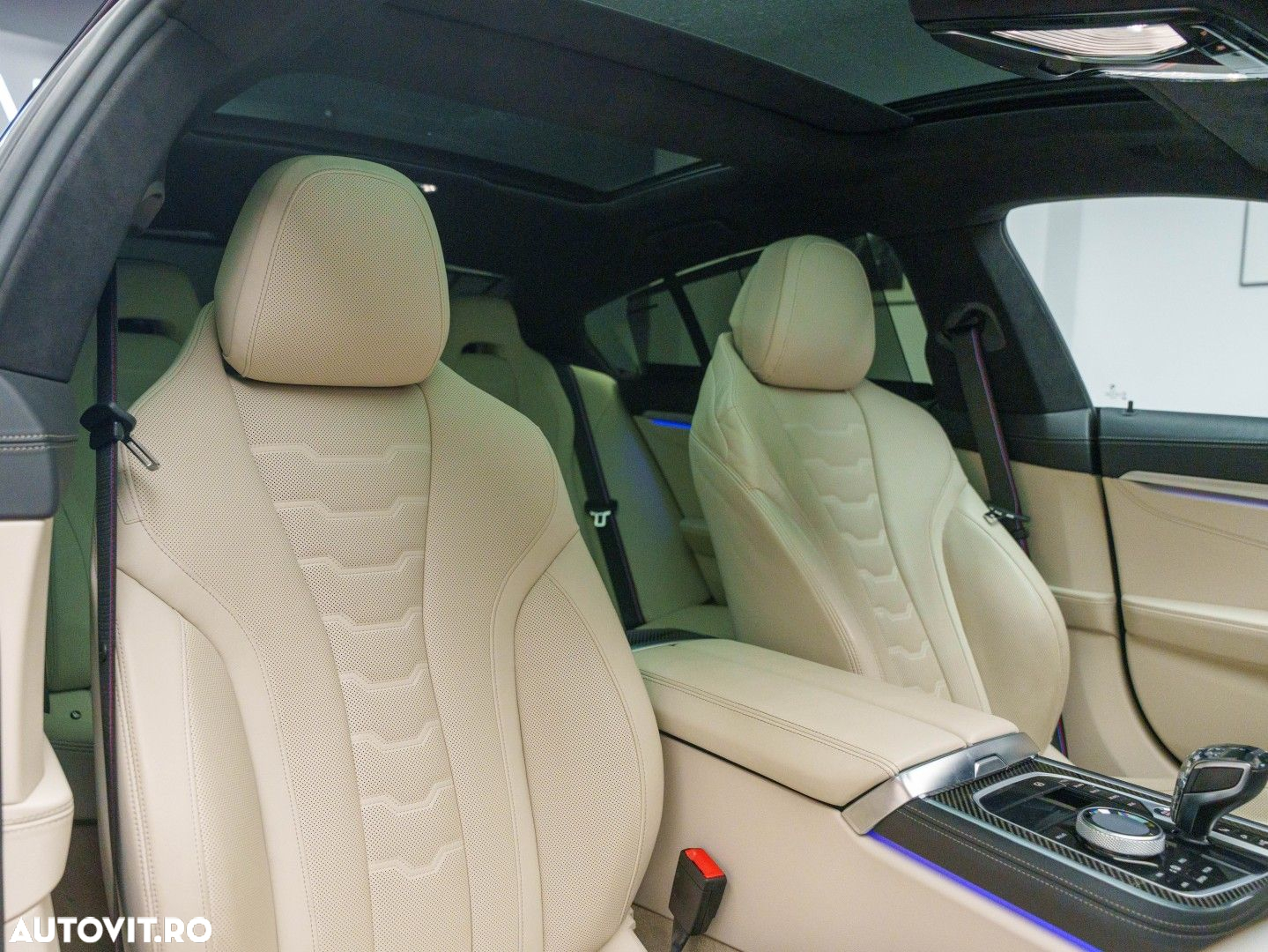 BMW Seria 8 - 30