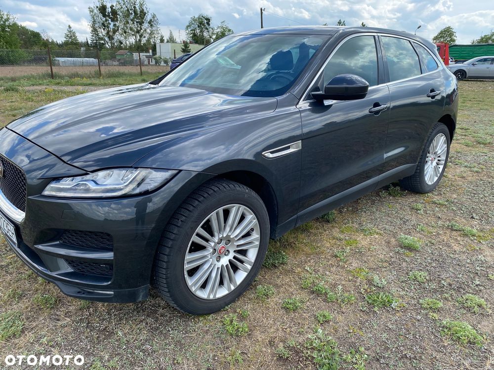 Jaguar F-Pace - 23