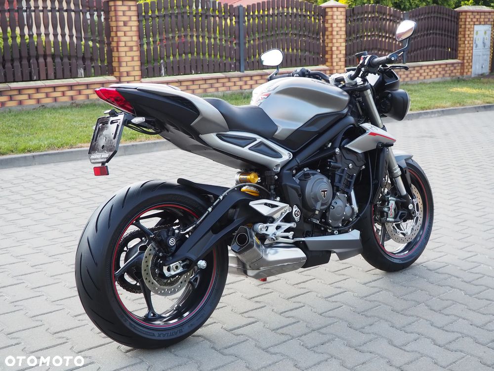 Triumph Street Triple - 3
