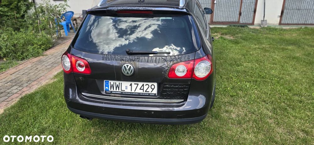 Volkswagen Passat 2.0 TDI 4Mot Highline - 11