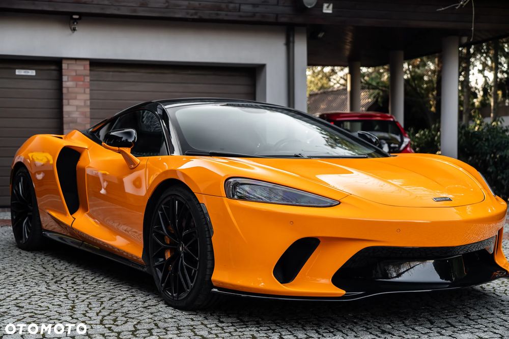 McLaren GT - 4